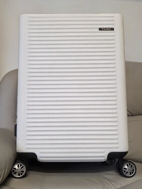 Calpak Tustin Medium Checked Suitcase White